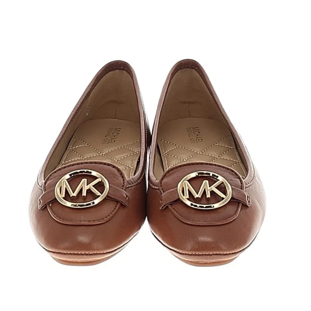 Michael Kors Tan Leather ballet flats with Gold Logo